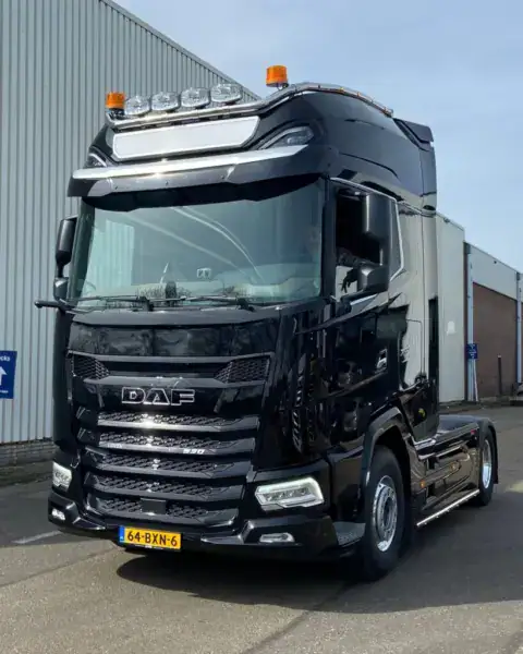 Afgeleverde truck DAF XG+ 530 FT voor Unsal Transport